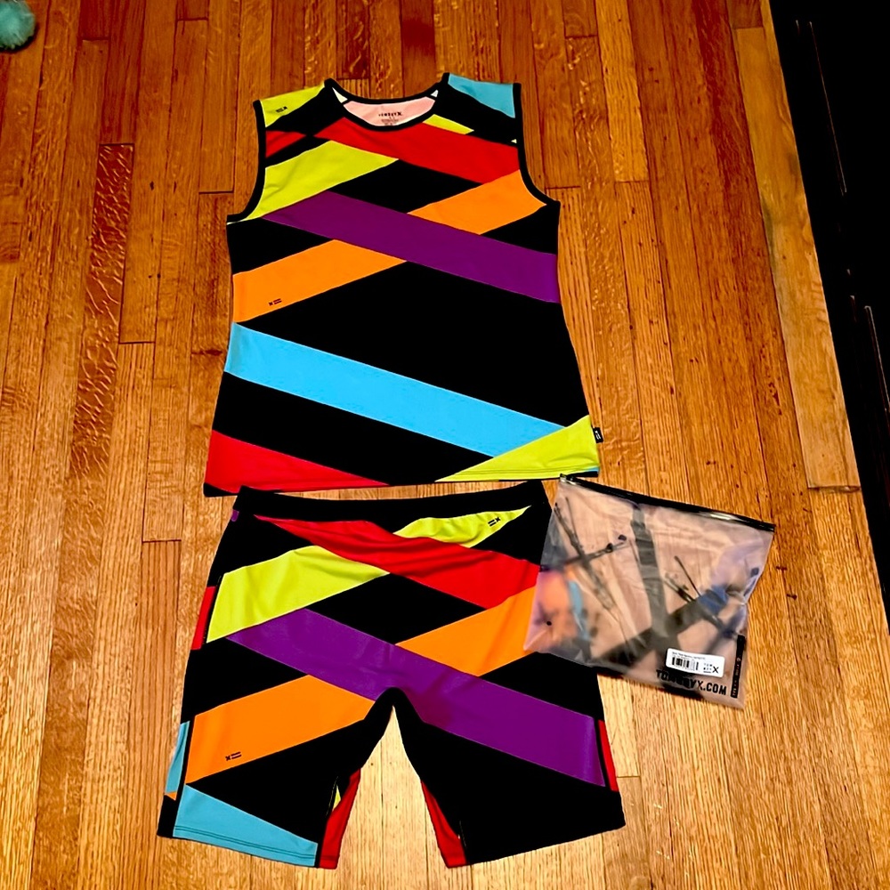 TomBoyX swim tank Rainbow Highlight XL